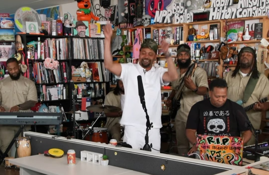Watch Juvenile Brings The Heat and The Hits To His HighlyAnticipated